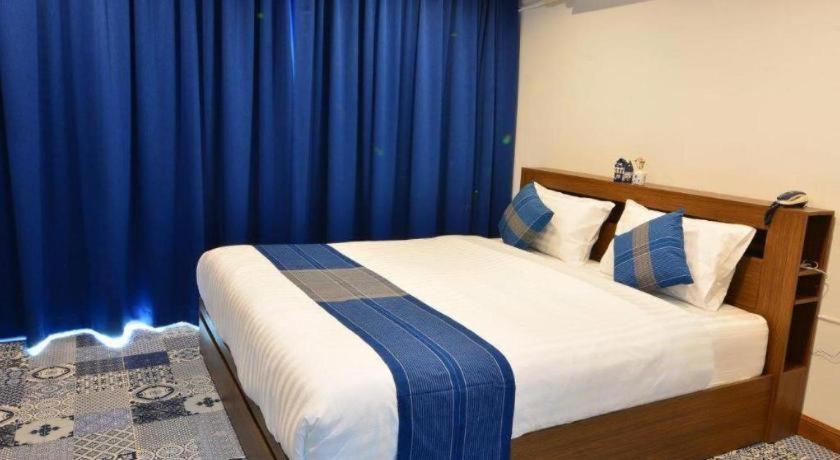 The Indigo House Phrae Hotell Eksteriør bilde